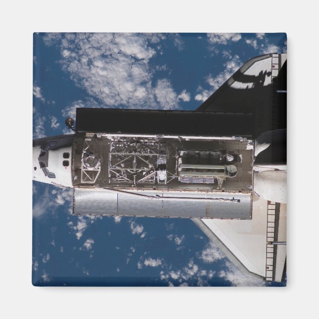 Space Shuttle Atlantis 2 Magnet (Front)