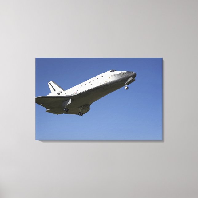 Space shuttle Atlantis approaching Runway 33 2 Canvas Print (Front)