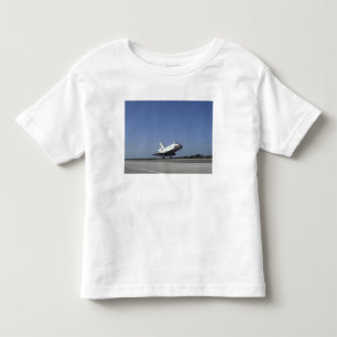 Space shuttle Atlantis approaching Runway 33 Toddler T-Shirt