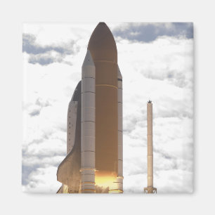 Space Shuttle Atlantis lifts off 16 Magnet