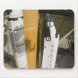 Space Shuttle Atlantis lifts off 17 Mouse Pad