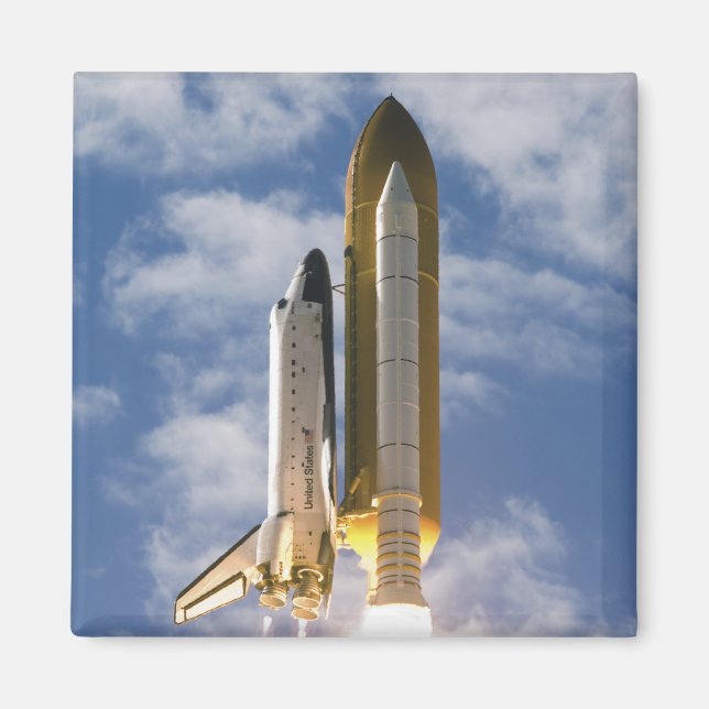 Space Shuttle Atlantis lifts off 6 Magnet (Front)
