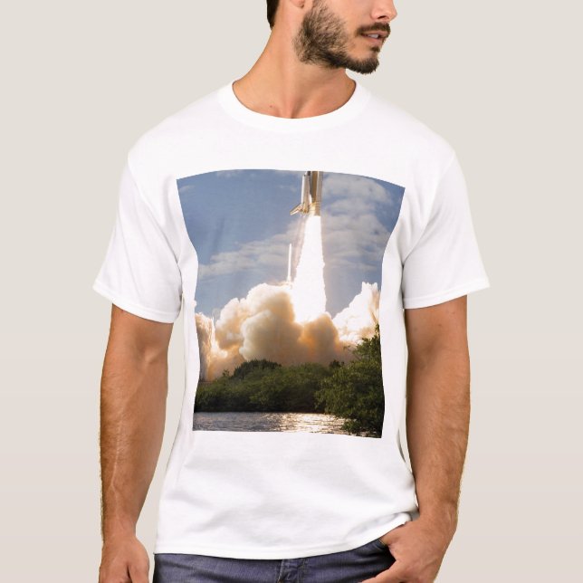Space Shuttle Atlantis lifts off 8 T-Shirt (Front)