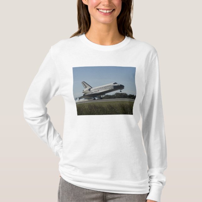 Space shuttle Atlantis touches down 2 T-Shirt (Front)