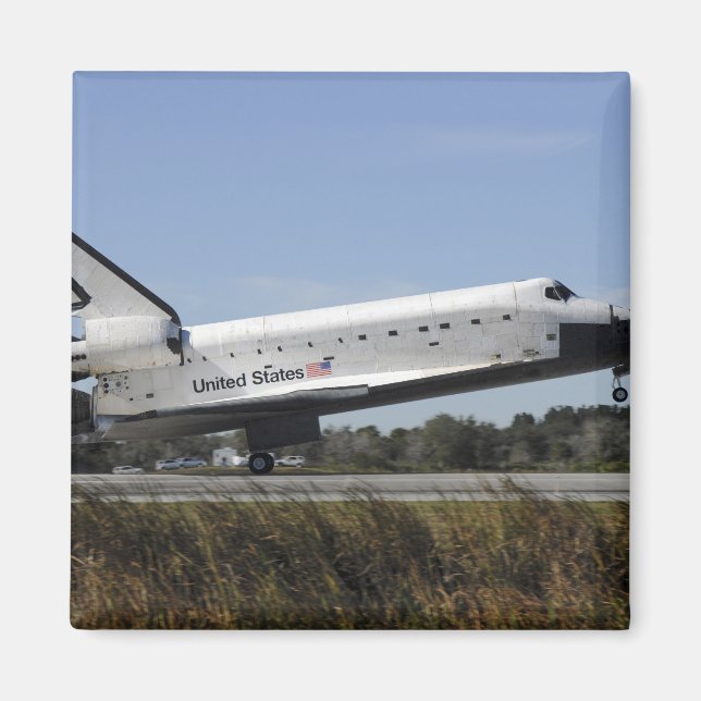 Space shuttle Atlantis touches down Magnet (Front)