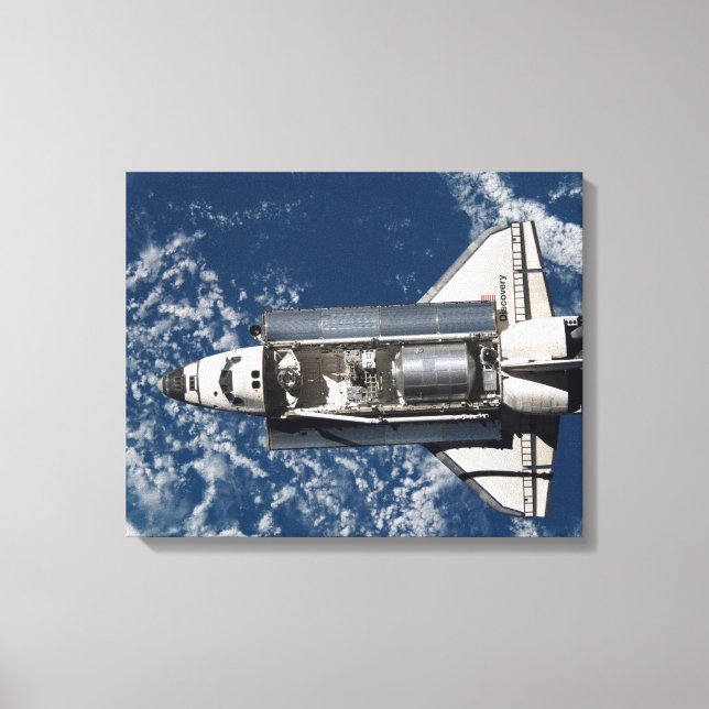 Space Shuttle Discovery 10 Canvas Print (Front)