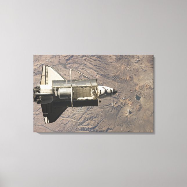 Space Shuttle Discovery 14 Canvas Print (Front)