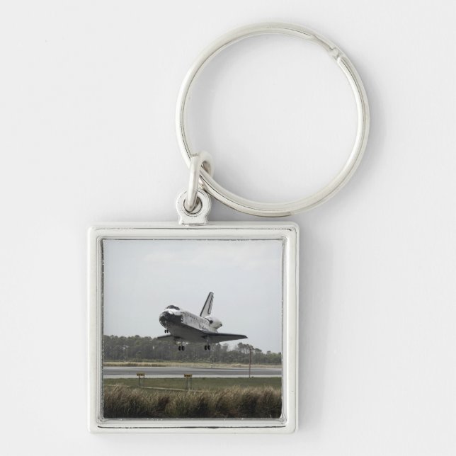 Space Shuttle Discovery approaches landing Key Ring (Front)