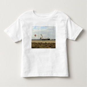 Space Shuttle Discovery deploys its drag chute Toddler T-Shirt
