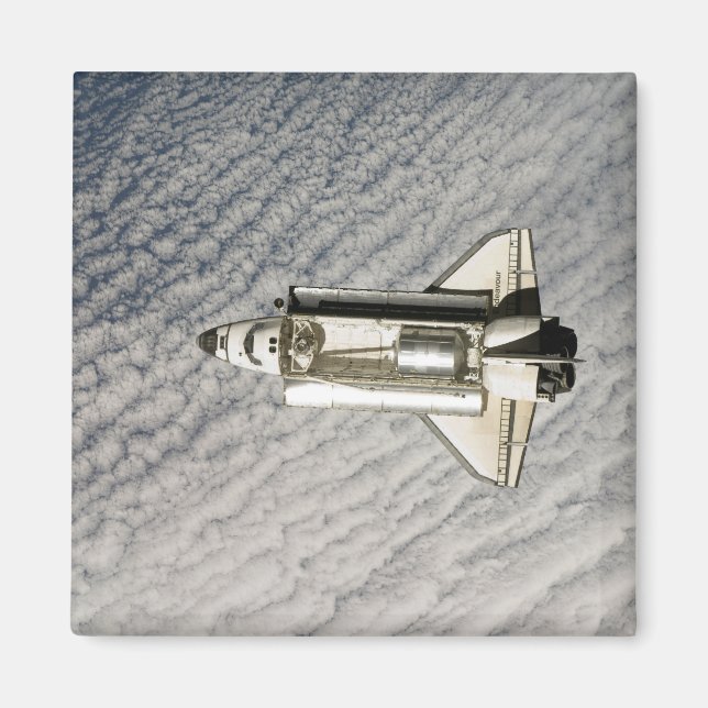 Space Shuttle Endeavour 13 Magnet (Front)