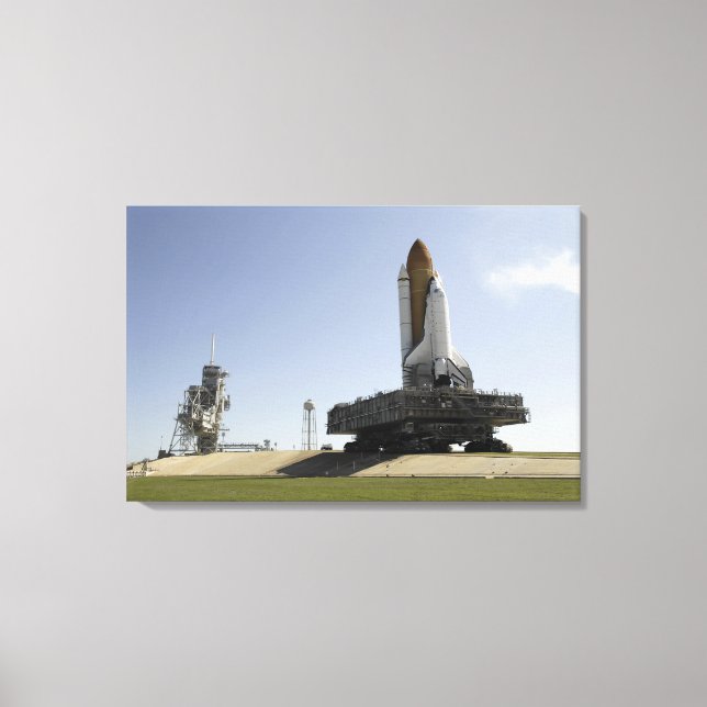 Space Shuttle Endeavour approaches the launch p Canvas Print (Front)