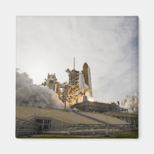 Space Shuttle Endeavour lifts off 5 Magnet