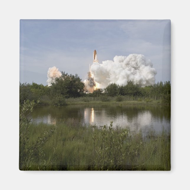 Space Shuttle Endeavour lifts off 6 Magnet (Front)