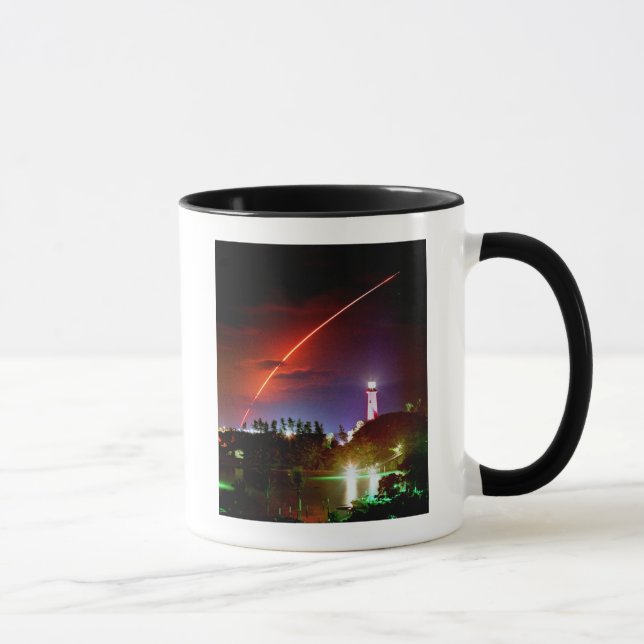 Space Shuttle Endeavour mug (Right)