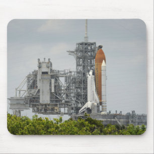 Space Shuttle Endeavour on the launch pad 5 Mouse Pad