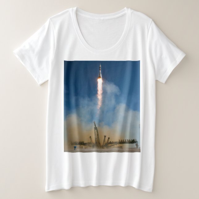 Space Travel Plus Size T-Shirt (Design Front)