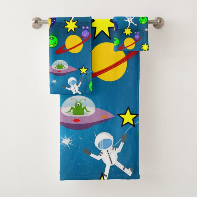 Spaceship Aliens Astronauts  Bathroom Towel Sets (Insitu)