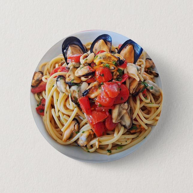 Spaghetti with Mussels & Cherry Tomatoes Food Butt 6 Cm Round Badge (Front)