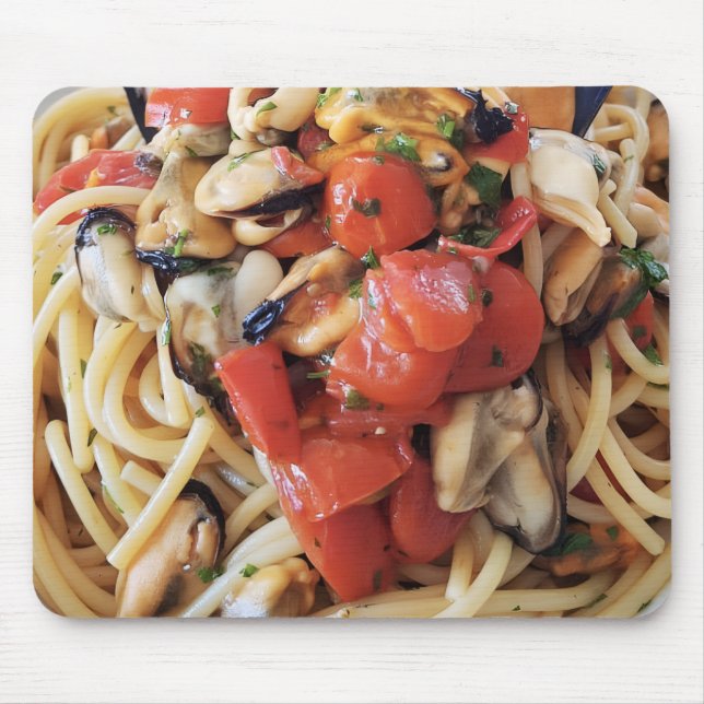 Spaghetti with Mussels Tomatoes Food Mouse Pad (Front)