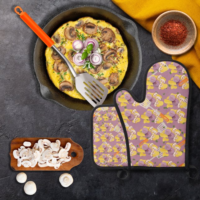 Spatulas and scrambled eggs purple oven mitt & pot holder set (Creator Uploaded)