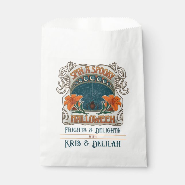 Spider Spooky Vintage Style Halloween Treats  Favour Bags (Front)