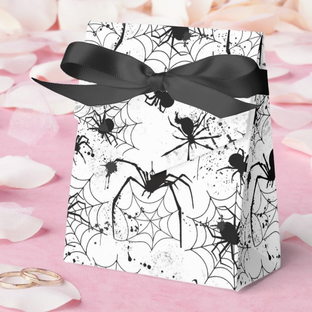 Spiderweb Pattern Halloween  Favour Box (Wedding)