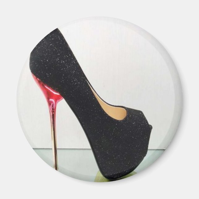 Spike Heels Girly Magnet (Front)