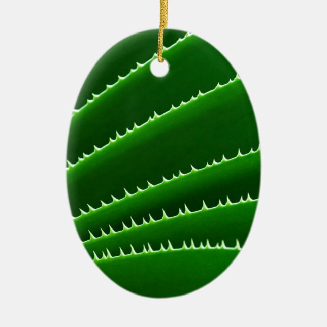 Spiky Green Leaf Pattern Ceramic Tree Decoration (Front)