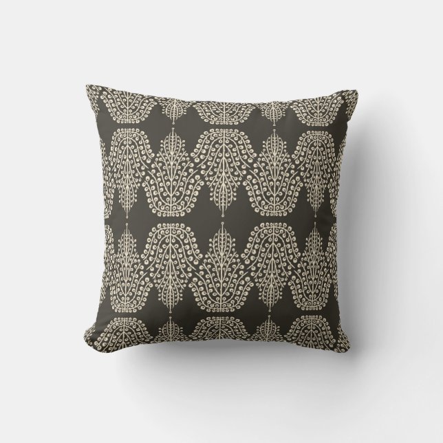 SPIRIT LINEAR truffle magnolia Cushion (Front)