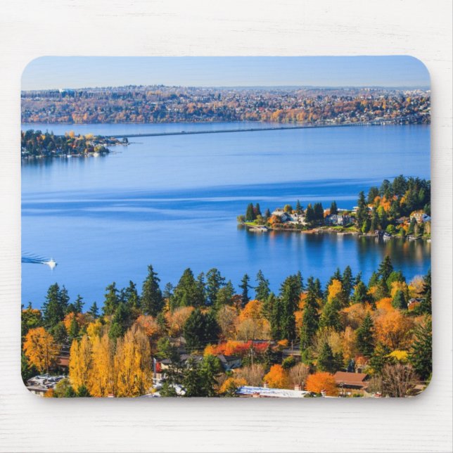 Splendid colours of fall at Bellevue Mouse Pad (Front)