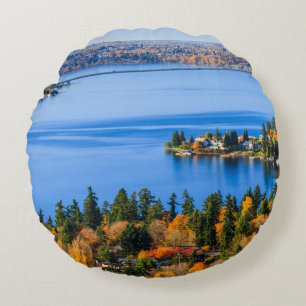 Splendid colours of fall at Bellevue Round Cushion