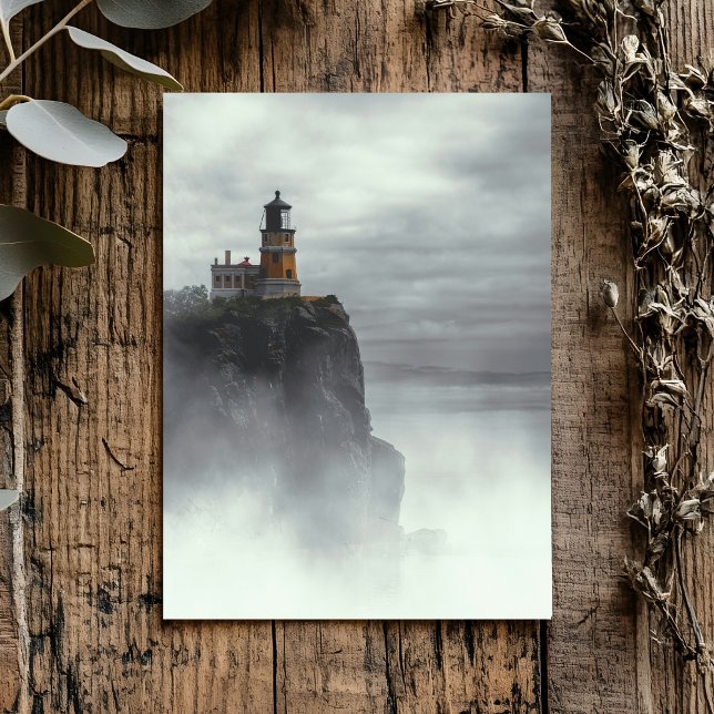 SPLIT ROCK LIGHTHOUSE - MINNESOTA POSTCARD (Creator Uploaded)