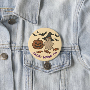 Spooky Cute Halloween – Ghosts, Bats & Candy 7.5 Cm Round Badge