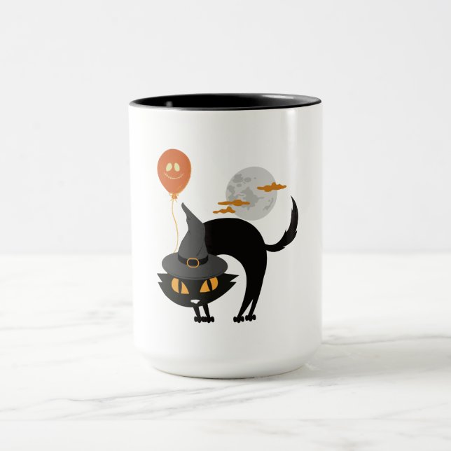 Spooky Halloween Cat                    Mug (Center)