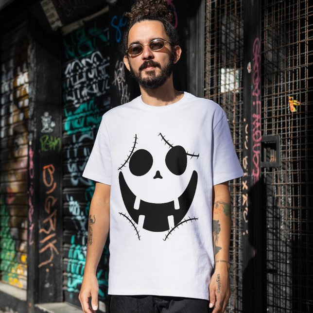 Spooky Halloween jack-o-lantern pumpkin face T-Shirt (Creator Uploaded)