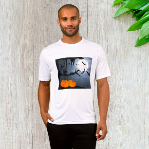 Spooky Halloween Night Scene  T-Shirt