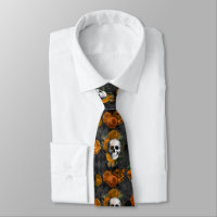 Spooky Halloween Skull and Roses