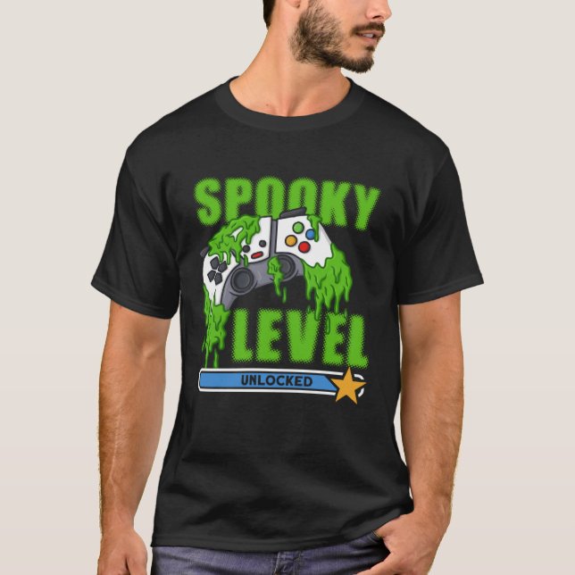 Spooky Level Unlocked  Halloween Costume Gamer T-Shirt (Front)