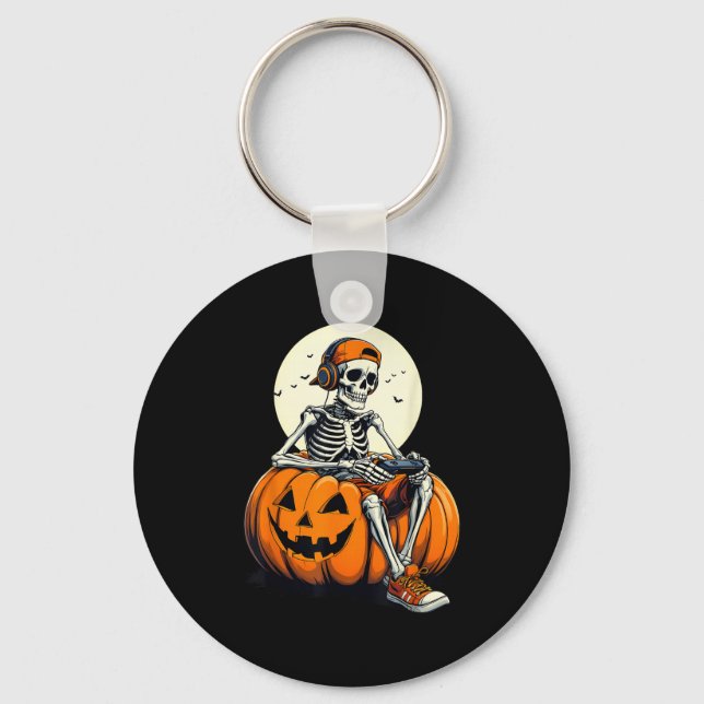 Spooky Pumpkin &amp; Skeleton Gamer Tee _ Boys &am Key Ring (Front)