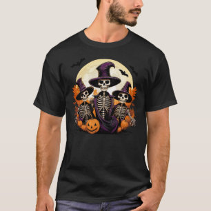 Spooky Skeleton Halloween Funny Skull & Pumpkin  T-Shirt