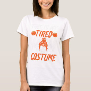 Spooky Summer Skeleton Just Waiting For Halloween  T-Shirt