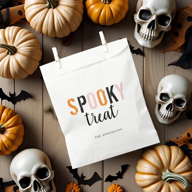 Spooky Treat Modern Halloween  Favour Bags (Creator Uploaded)