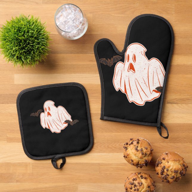 Spooky Vibes Halloween Ghost Oven Mitt & Pot Holder Set (Top Down)