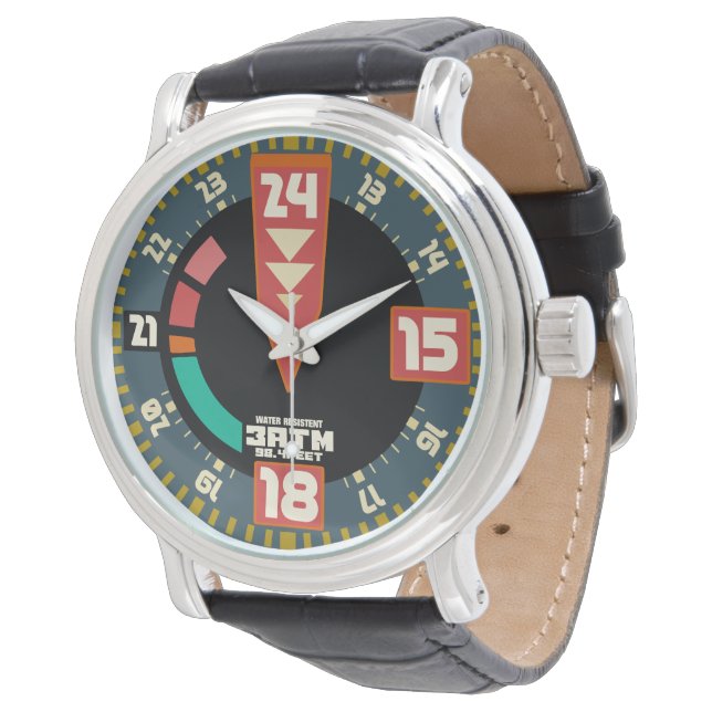 Sports vintage aviator military style watch (Angled)