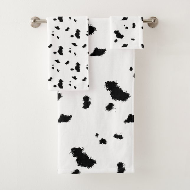 Spotted Towel (Insitu)