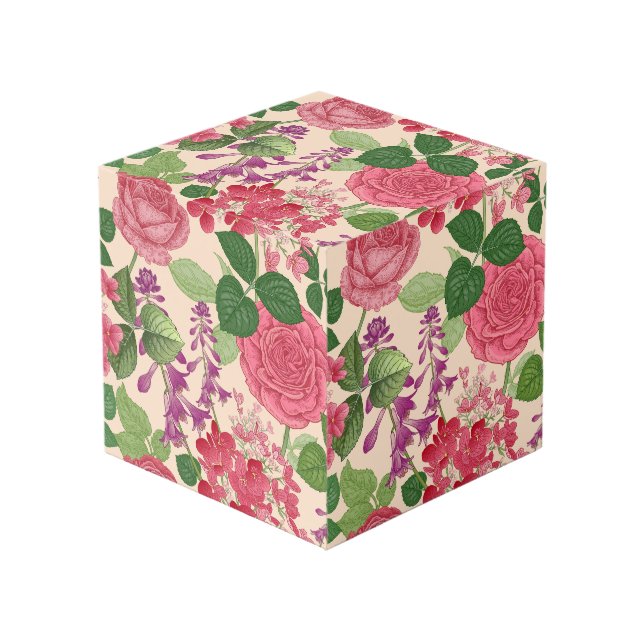 spring cube (Front Angled)