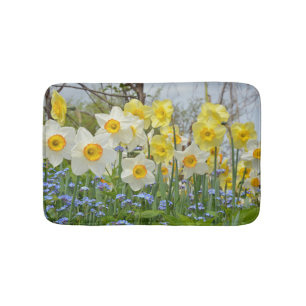 Spring daffodils bath mat