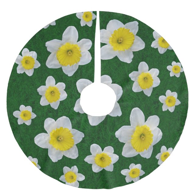 Spring Daffodils Brushed Polyester Tree Skirt (Front)