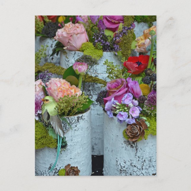 Spring floral arrangements postcard (Front)