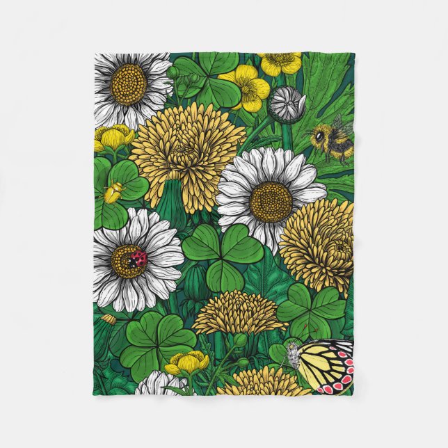 Spring green fleece blanket (Front)